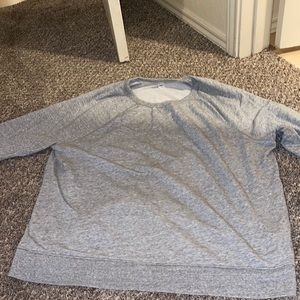 The brand is old navy and it is a xxl grey sweat shirt. Super soft and comfy